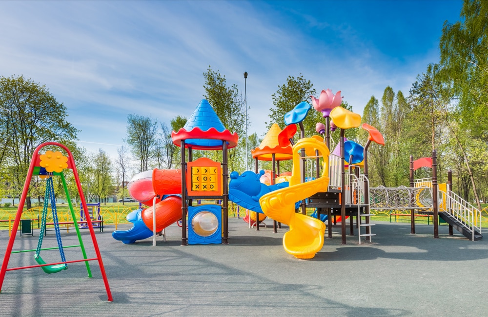 Parco giochi per bambini: un volo nella fantasia in totale sicurezza